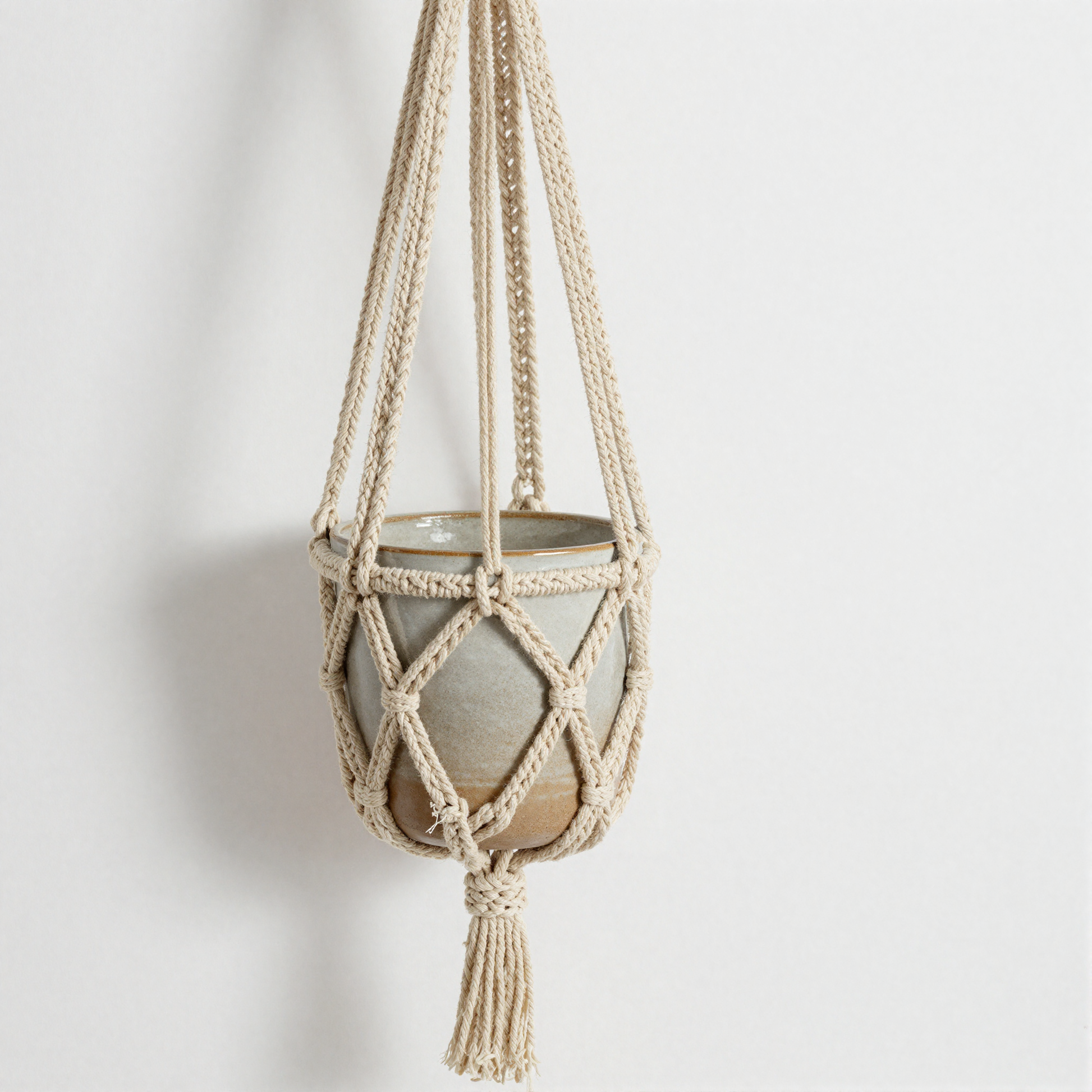 Hanging Macramé Plant Holder pot
